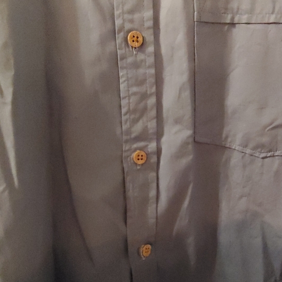 NWT Iron Company Two Toned Color Button Down Shirt - Picture 4 of 8